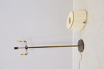 Golvlampa och lampskärm, metall/textil.