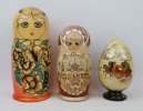 Matryoshka och ägg, 3 delar, trä.
