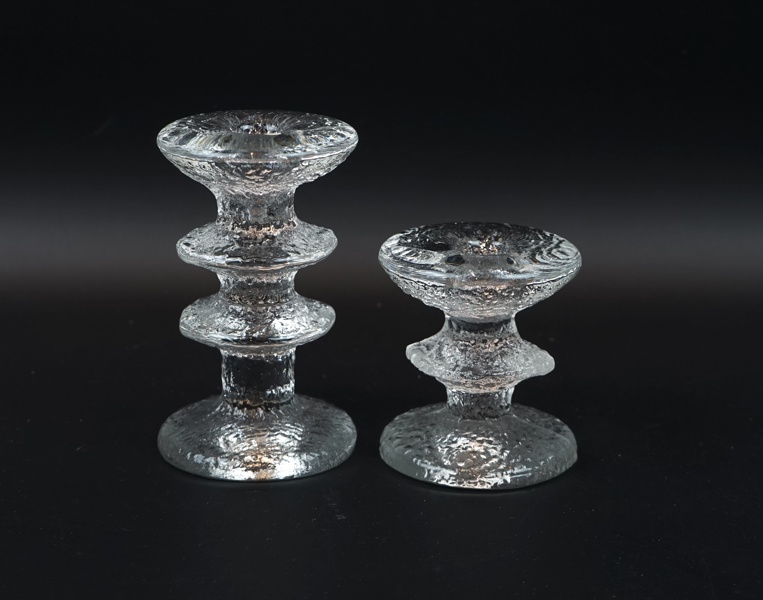 Timo Sarpaneva, ljusstakar, 2 st, glas, ''Festivo'', Iittala, Finland, monogramsignerade.