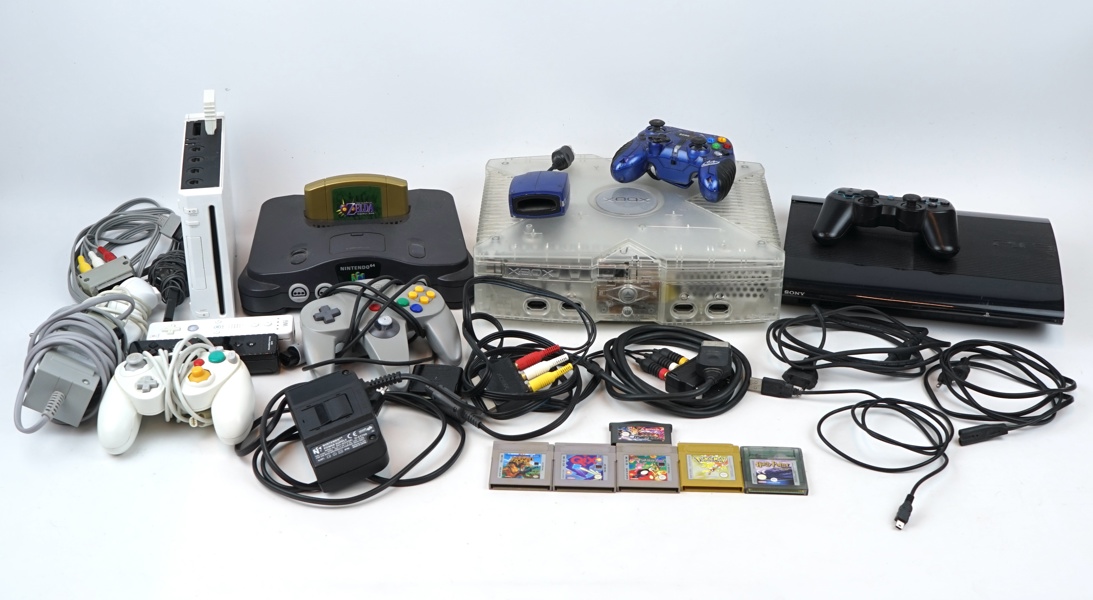 Wii, xbox, Nintendo 64, Playstation 3 m.m, ett parti.