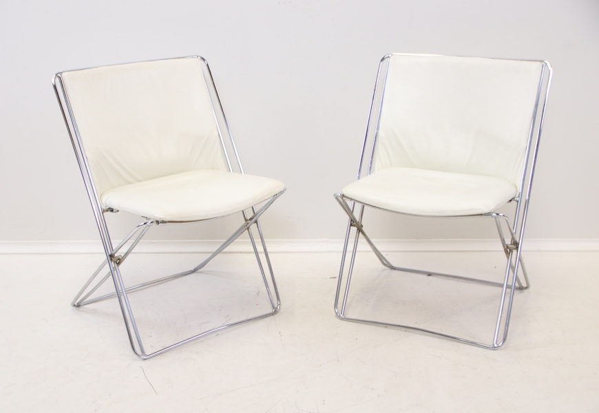 Krister Gustavsson, stolar, ett par, skinn/krom, hopfällbara, Ire Möbler.