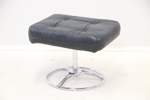 Fotpall, skinn/krom, snurrbar.