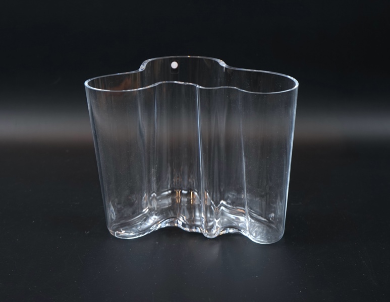 Alvar Aalto, vas, glas, ''Savoy'', Iittala, Finland.