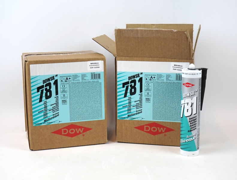 Acetat silikon, 24 tuber, svart, Dowsil 781, DOW.