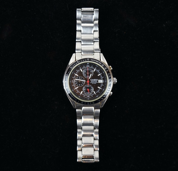 Armbandsur, herr, Casio Edifice Chronograph, WR100M.