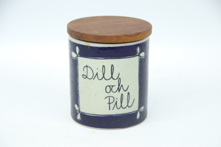 Marianne Westman, "Dill och Pill", burk med lock, stengods/trä, Rörstrand, 1900-tal.