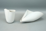 Stig Lindberg, vas och skål, "Veckla", vitglaserat stengods, Gustavsberg.