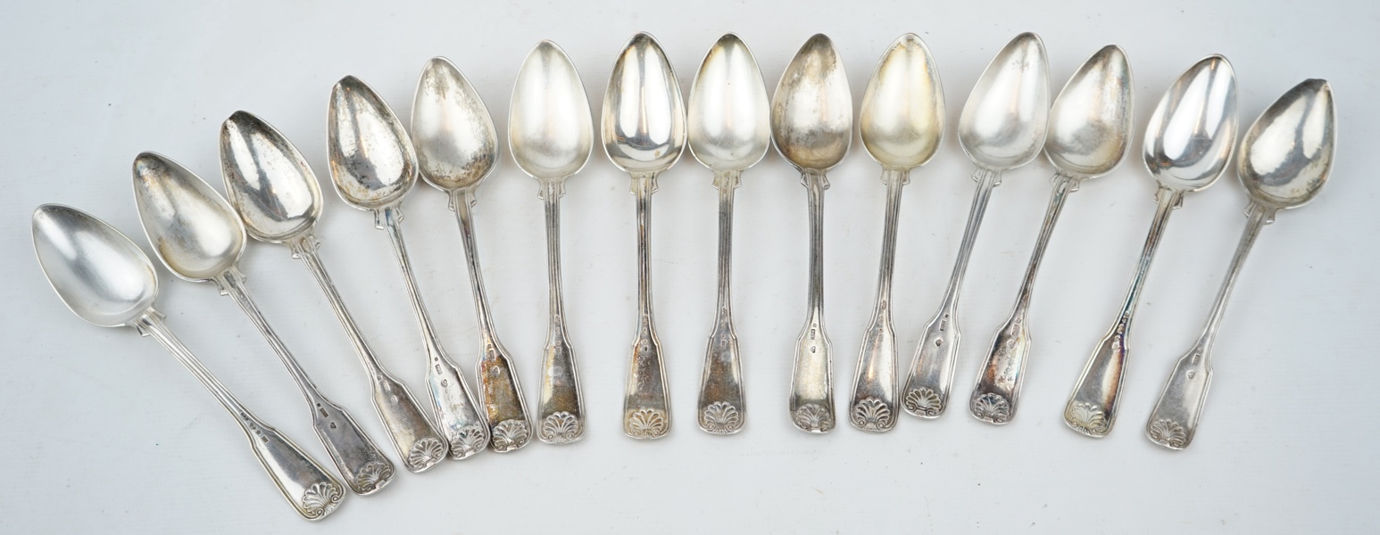 Dessertskedar, 14 st, silver, "Engelsk Snäck", 1900-taltes första del.