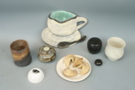 Konstkeramik, 7 delar, delvis signerade.