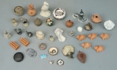 Miniatyrer, ett parti, keramik,