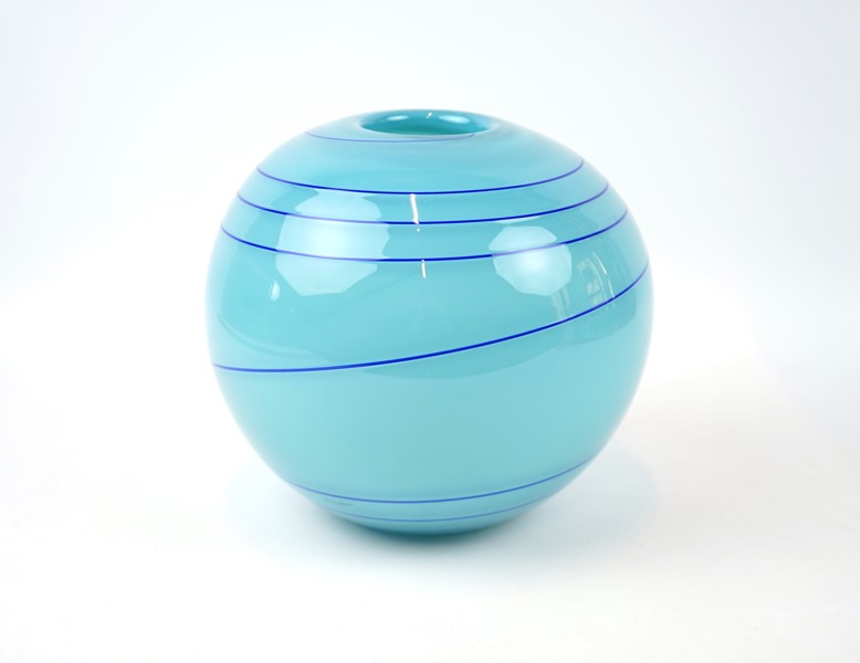 Anna Ehrner, vas, glas, Kosta Boda, signerad.