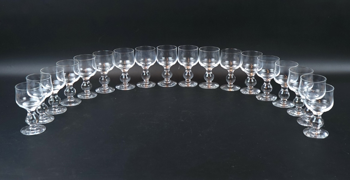 Erik Höglund, vinglas, 18 st, ''H40'', Kosta Boda.