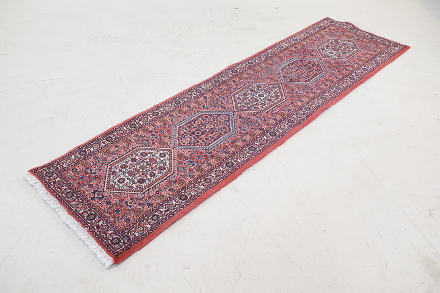 Gallerimatta, orientalisk, handknuten, ull.