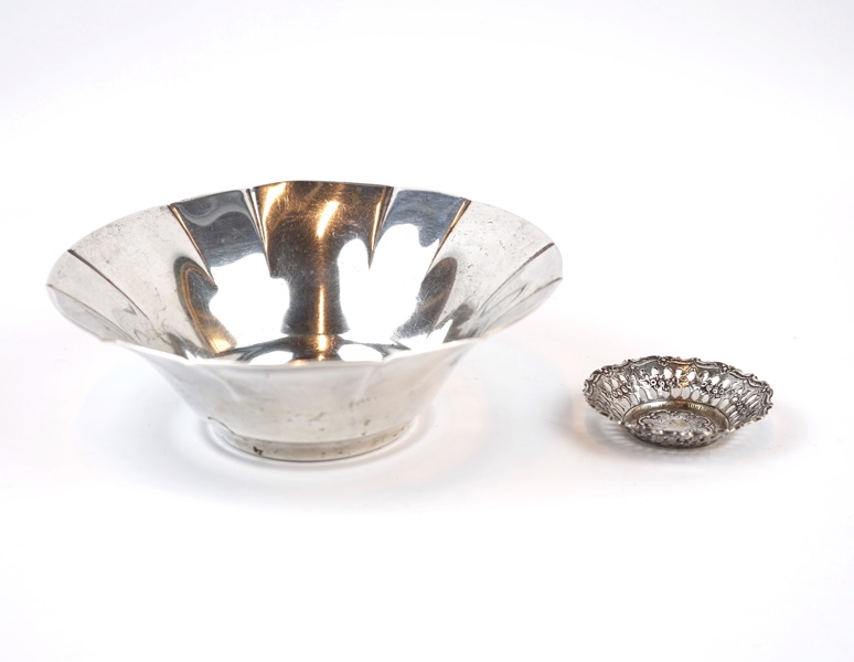 Skålar, 2 st, silver.