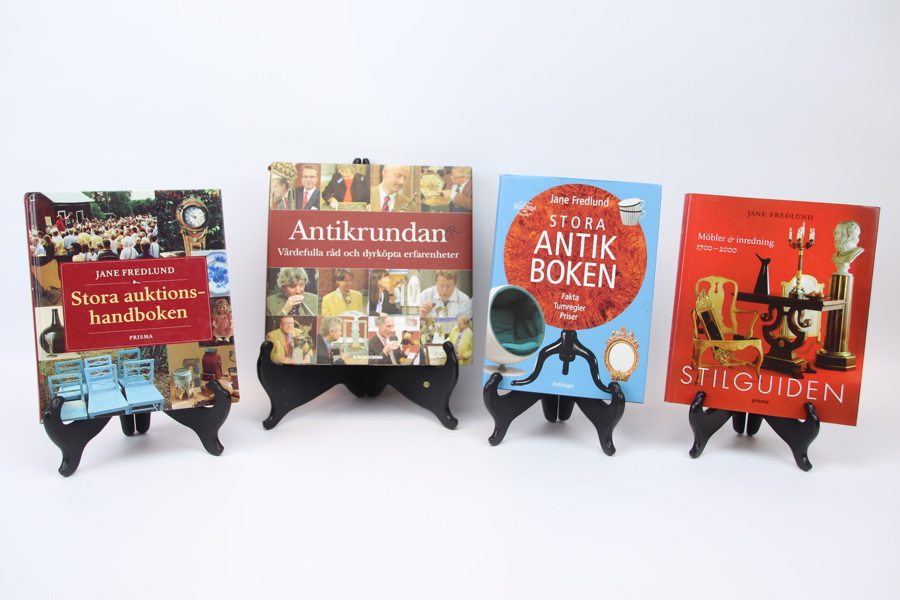Böcker om antik och auktion, 4 st, bl. Jane Fredlund.