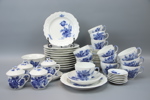 Kaffeservis m.m, 35 delar, porslin, "Blå Blomst", Royal Copenhagen.