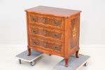 Stilbyrå, 3 lådor, trä.