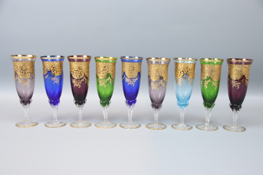 Champagneglas med gulddekor, 9 st.