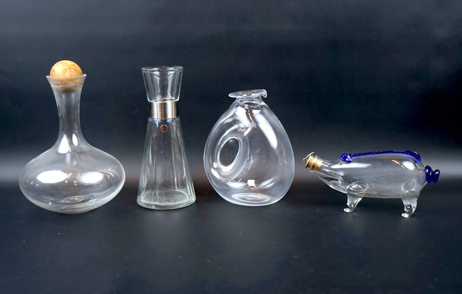 Karaffer, 4 st, glas, bl.a fyllegris.