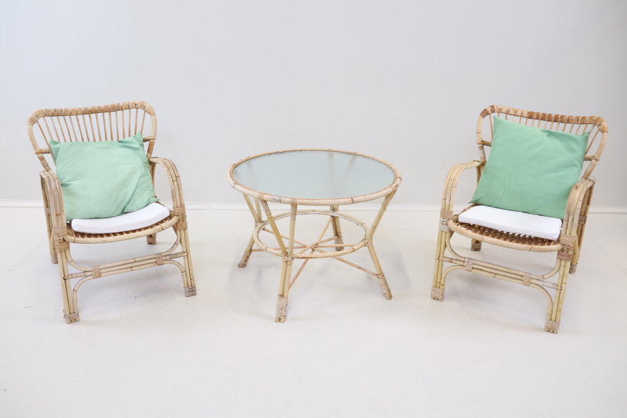 Bord och 2 stolar, bambu/glas/textil.