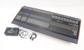 Mixerbord, Studiomaster 16-16-2, samt tillbehör.