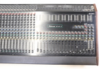 Mixerbord, Studiomaster 16-16-2, samt tillbehör.