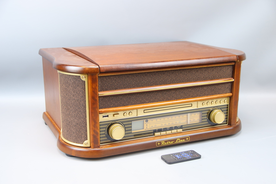 Stereo med fjärrkontroll, Retro Line TR-W107BT.