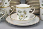 Kaffeservis, 29 delar, porslin, "Svenska Landskapsblommor Prästkrage Skåne", Bavaria.