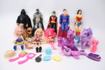 Actionfigurer, My Little Pony m.m, ett parti.