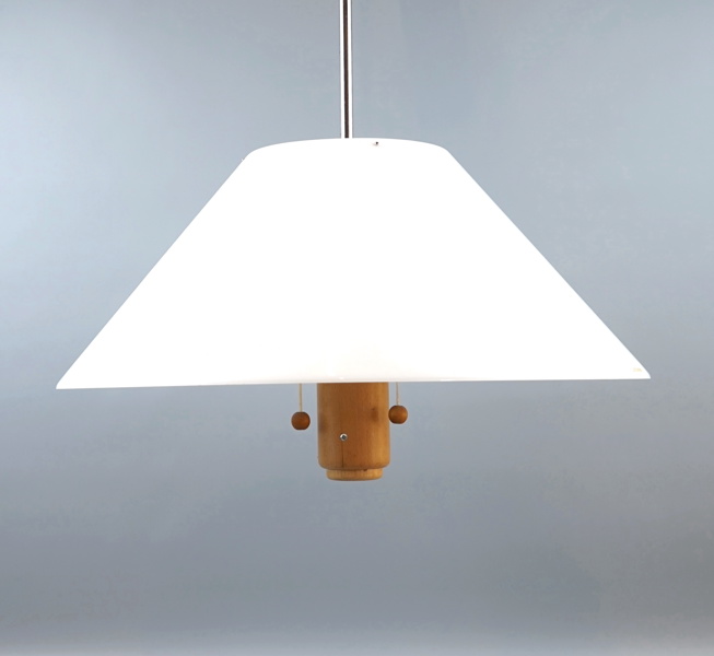 Lars Bessfelt, taklampa, plast/trä, Ateljé Lyktan, Åhus.