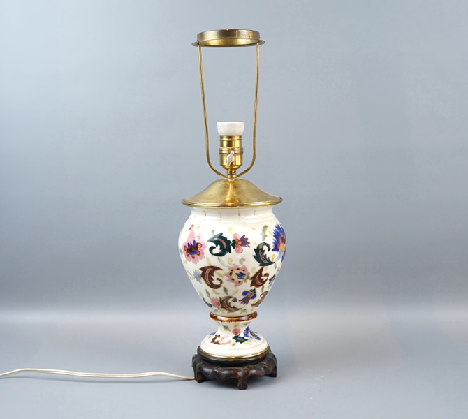 Bordslampa, majolika.