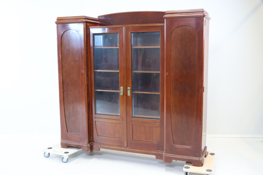 Bokskåp, mahogny/glas.