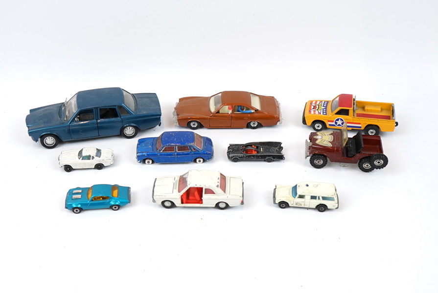Leksaksfordon, ett parti, bl.a Dinky och Matchbox.