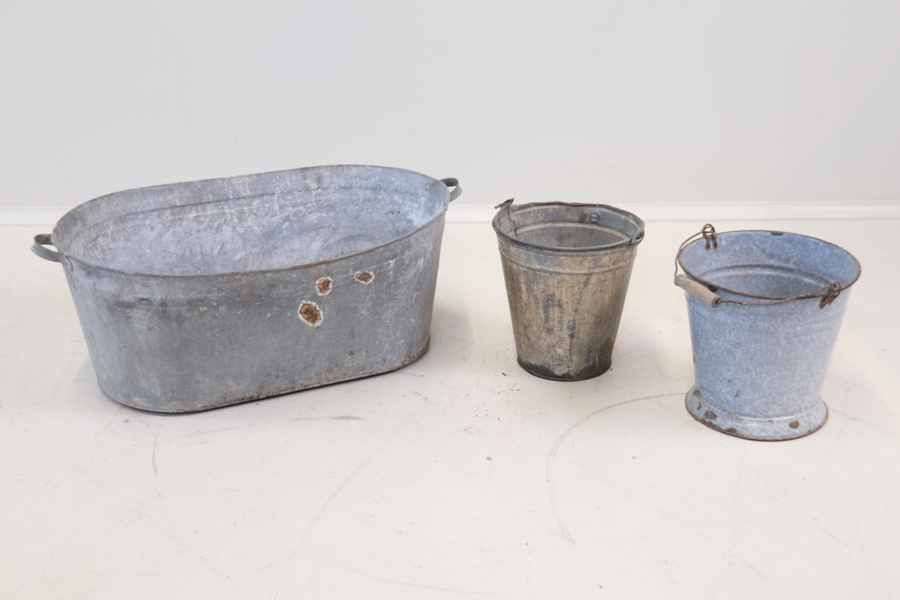 Balja och hinkar, 3 delar, zink.
