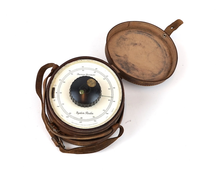 Barometer, metall/läder, ''Precision Barometer'', System Paulin.