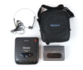 Portabel CD-spelare och kassett-spelare, Sony Discman och Sony Walkman.
