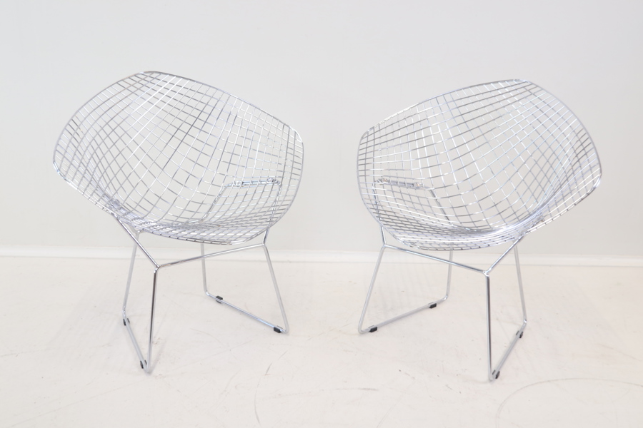 Fåtöljer, ett par, metall, replika.