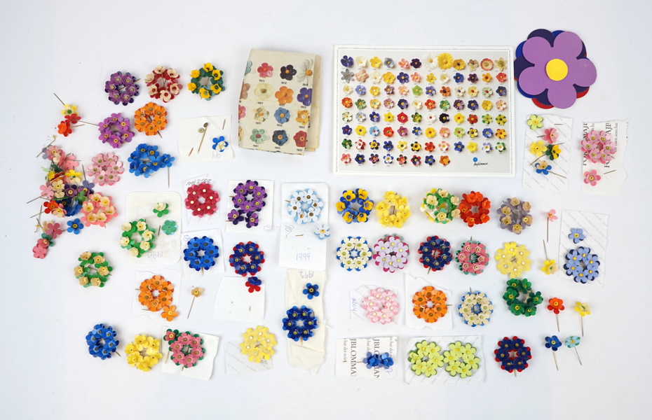 Majblommor, ett parti.