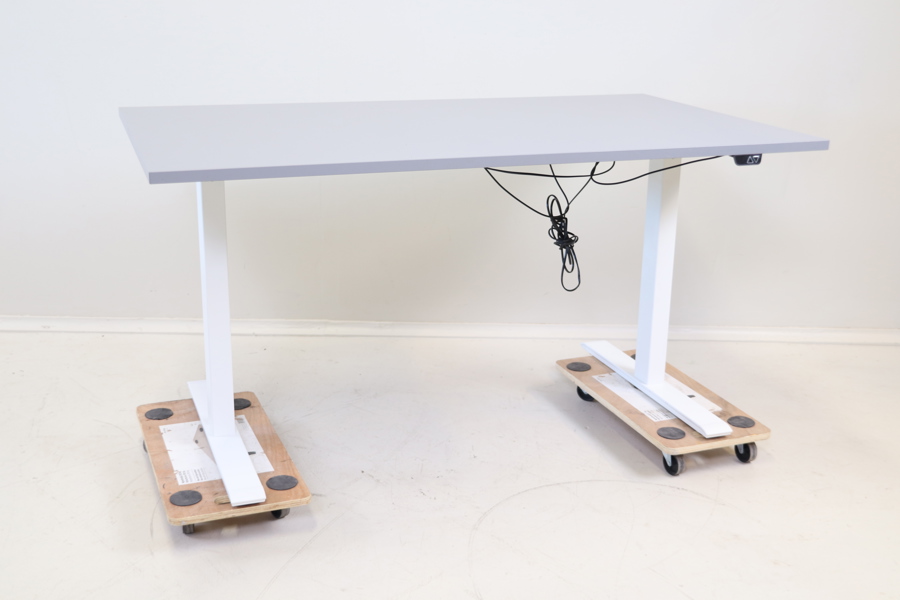 Skrivbord, höj/sänkbart, "Rodulf", IKEA.