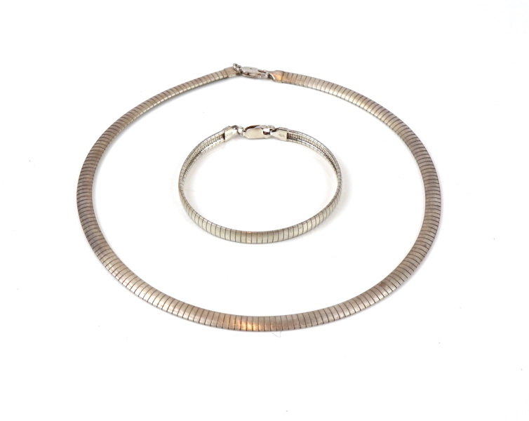 Hals- och armlänk, halvstel, sterling silver 925.