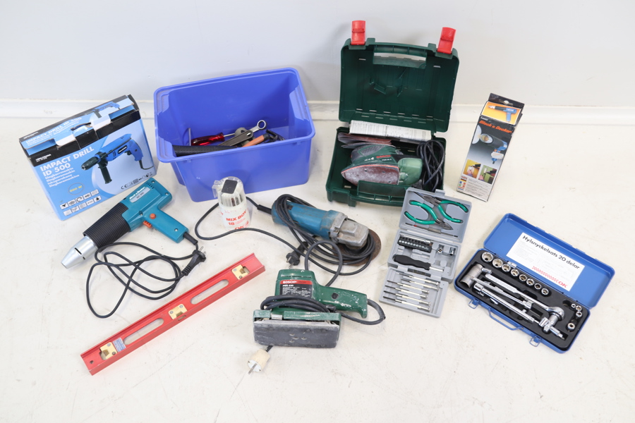 Verktyg, ett parti, bl.a Bosch.