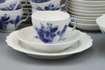 Kaffeservis, 31 delar, porslin, "Blå blomst", Royal Copenhagen.