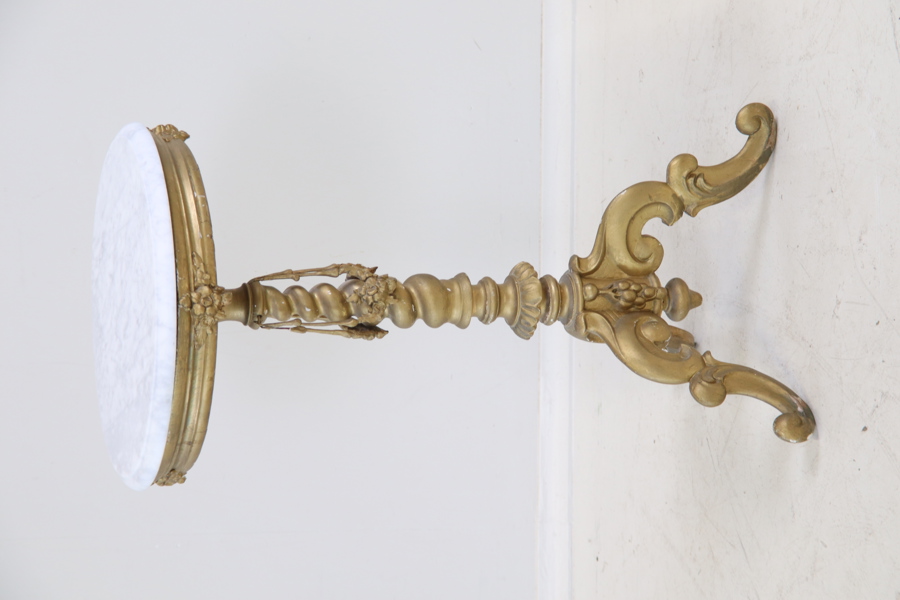 Pelarbord, trä/marmor.