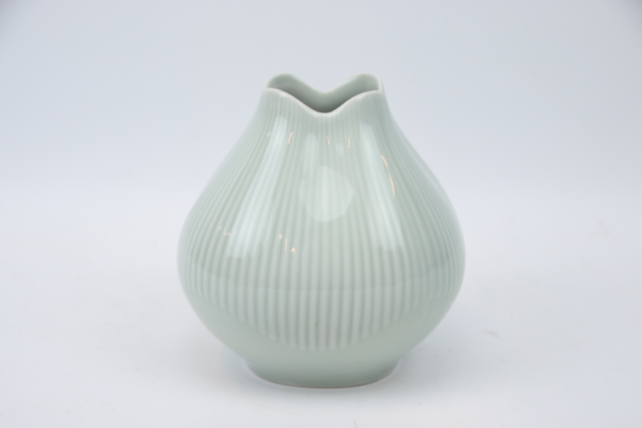 Sven Erik Skawonius, vas, porslin, "Stella", Upsala-Ekeby.