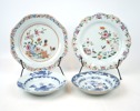 Bärskålar och tallrikar, 4 delar, porslin, Kina, 1700-tal.