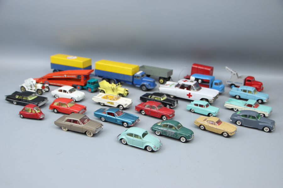 Leksaksfordon, ett parti, bl.a Meccano, Corgi och Tekno.