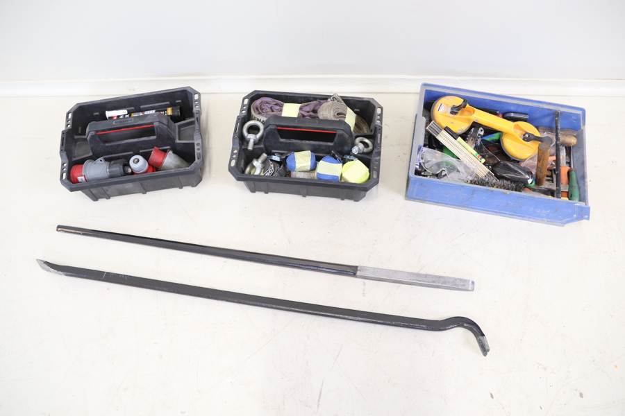 Verktyg m.m, ett parti.