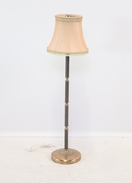 Golvlampa, metall/textil.