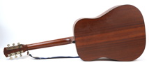 Akustisk gitarr, Levin LT3.