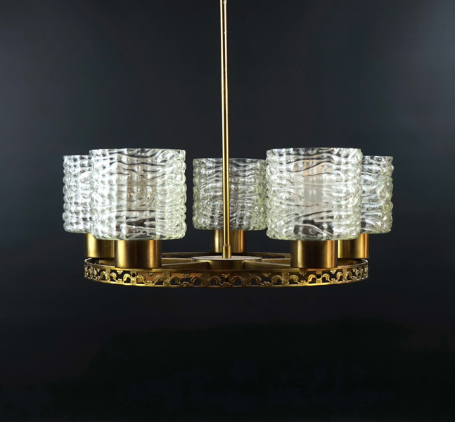 Taklampa, 5 st ljuspunker, glas/mässing.